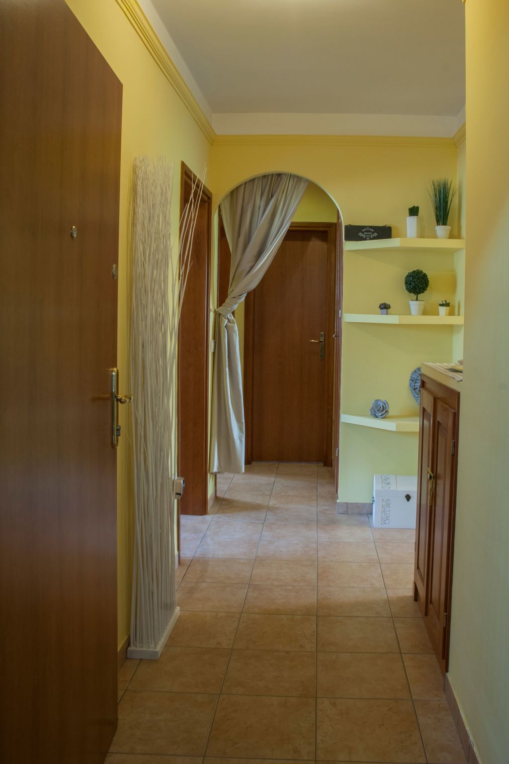 Wohnung in Fiorini mit Eigenem Balkon-Image-tags.info