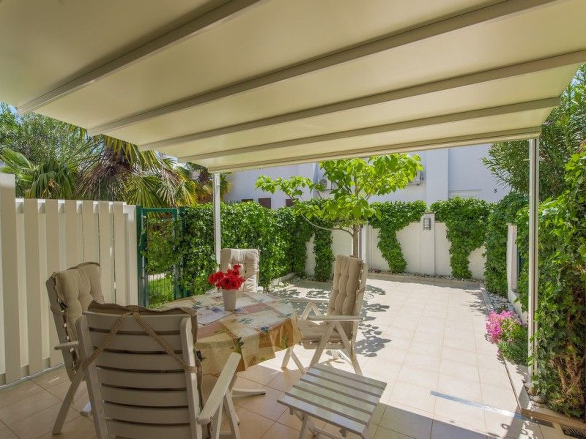 Mit Blick auf das Wasser-Binnen