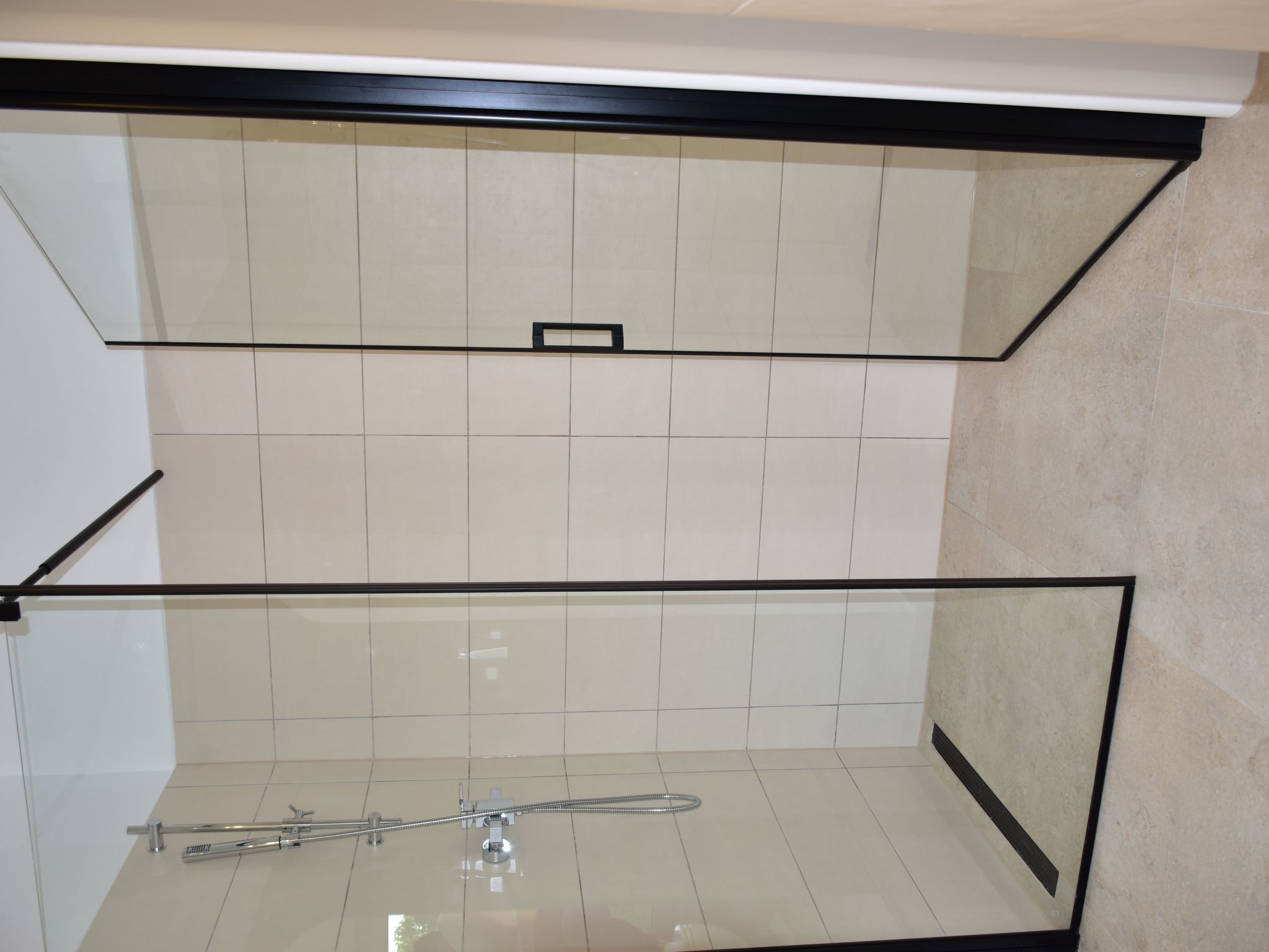 Mit Blick auf das Wasser-Binnen