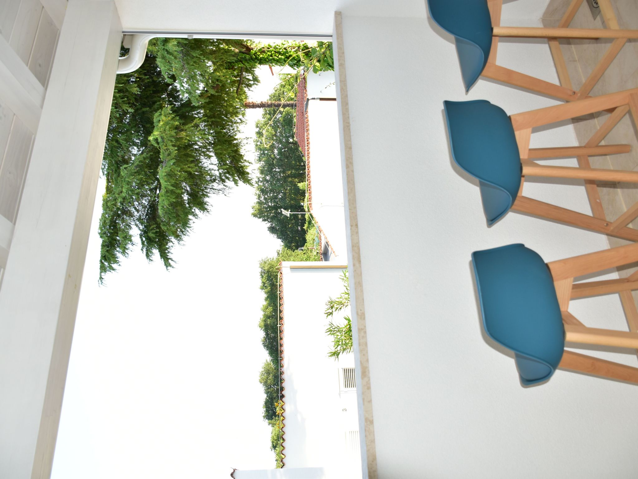 Mit Blick auf das Wasser-Binnen