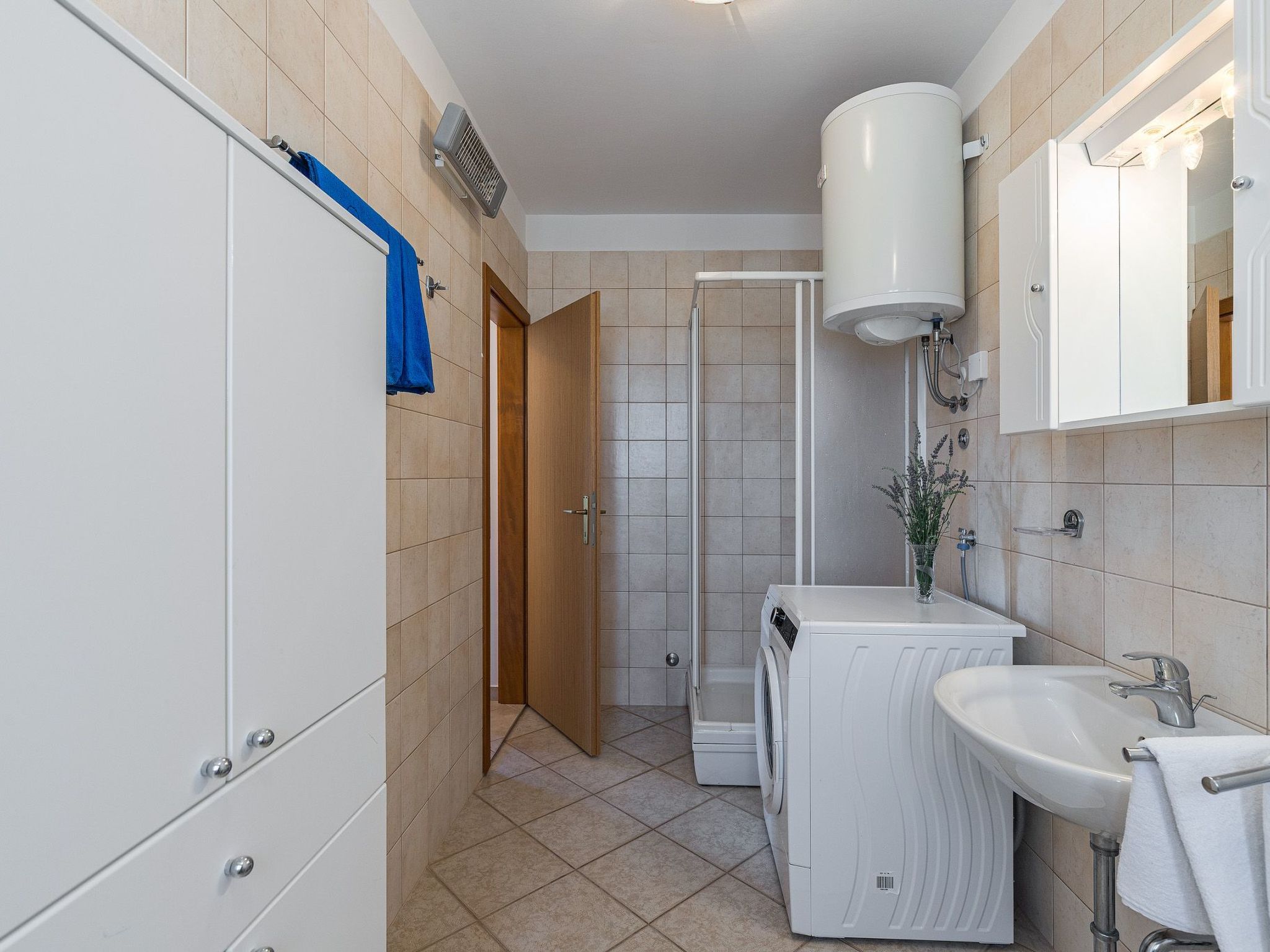 Strandnahe Ferienwohnung mit großem Garten-Binnen