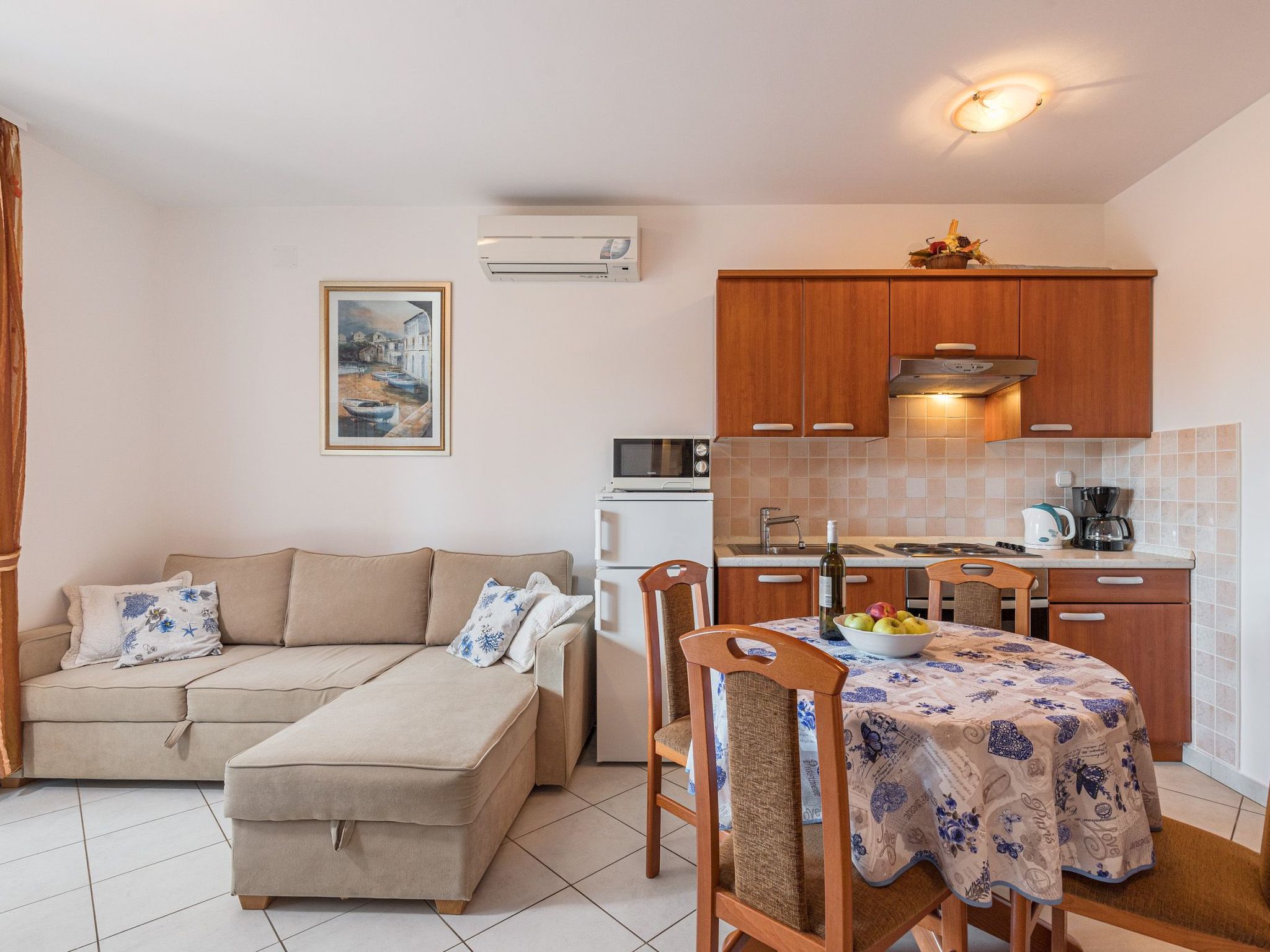 Villa Pinta mit großem Garten-Dedans