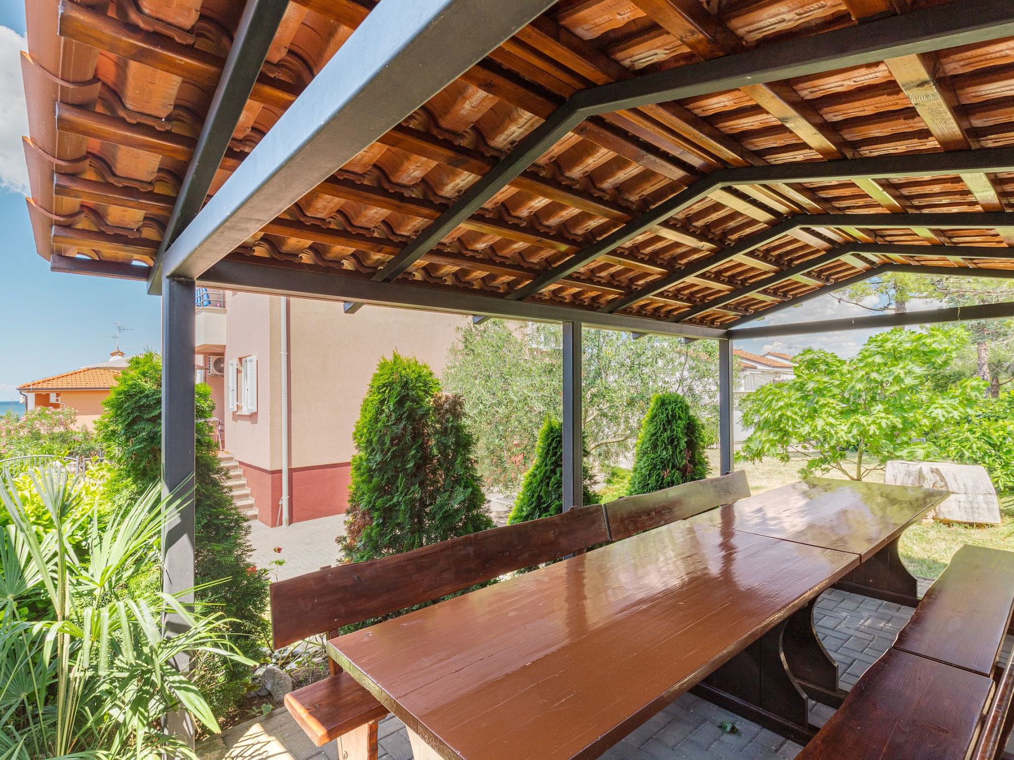 "Villa Pinta" mit Blick auf das Wasser-Dedans