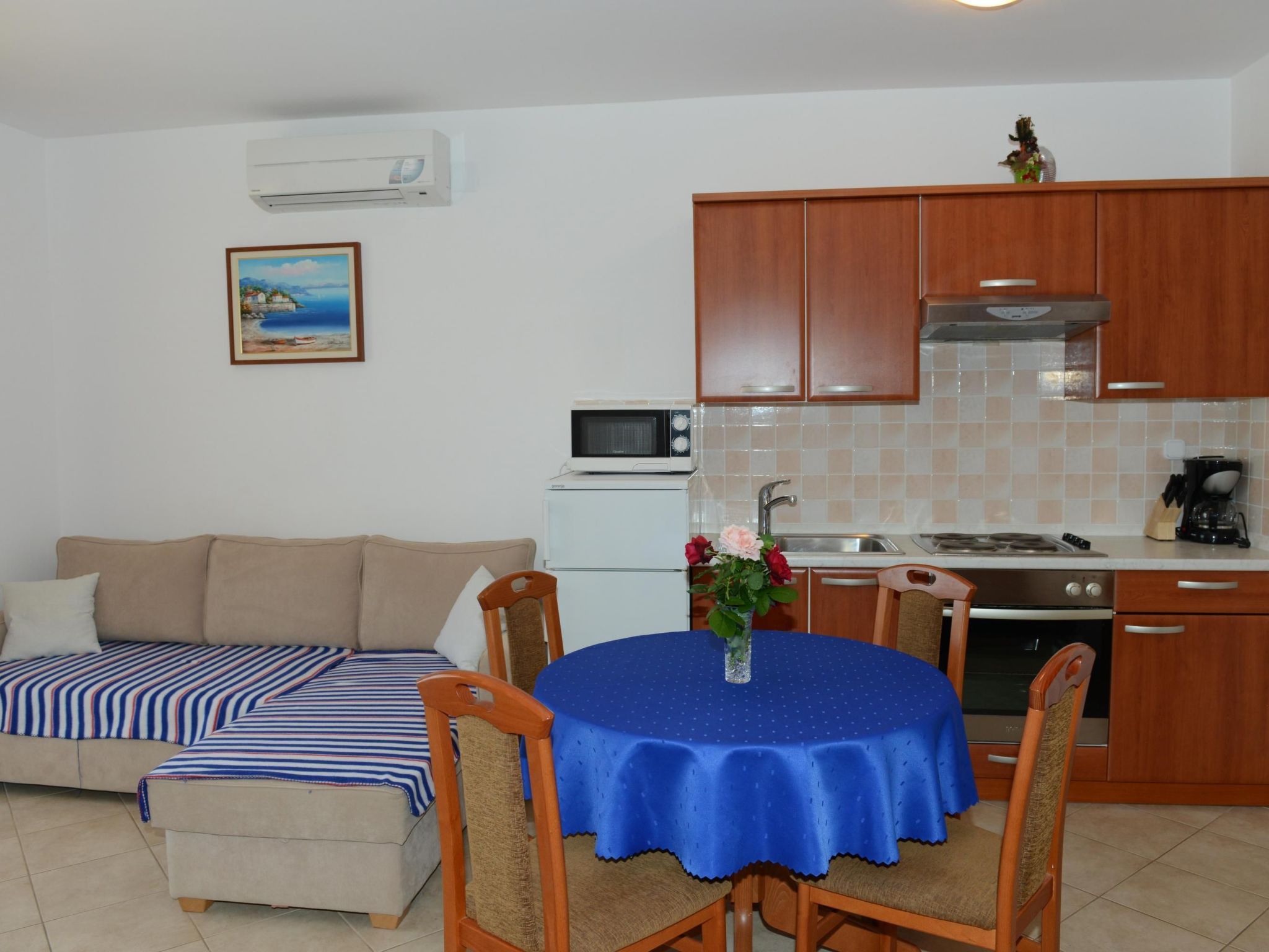 "Villa Pinta" mit Blick auf das Wasser-Dedans