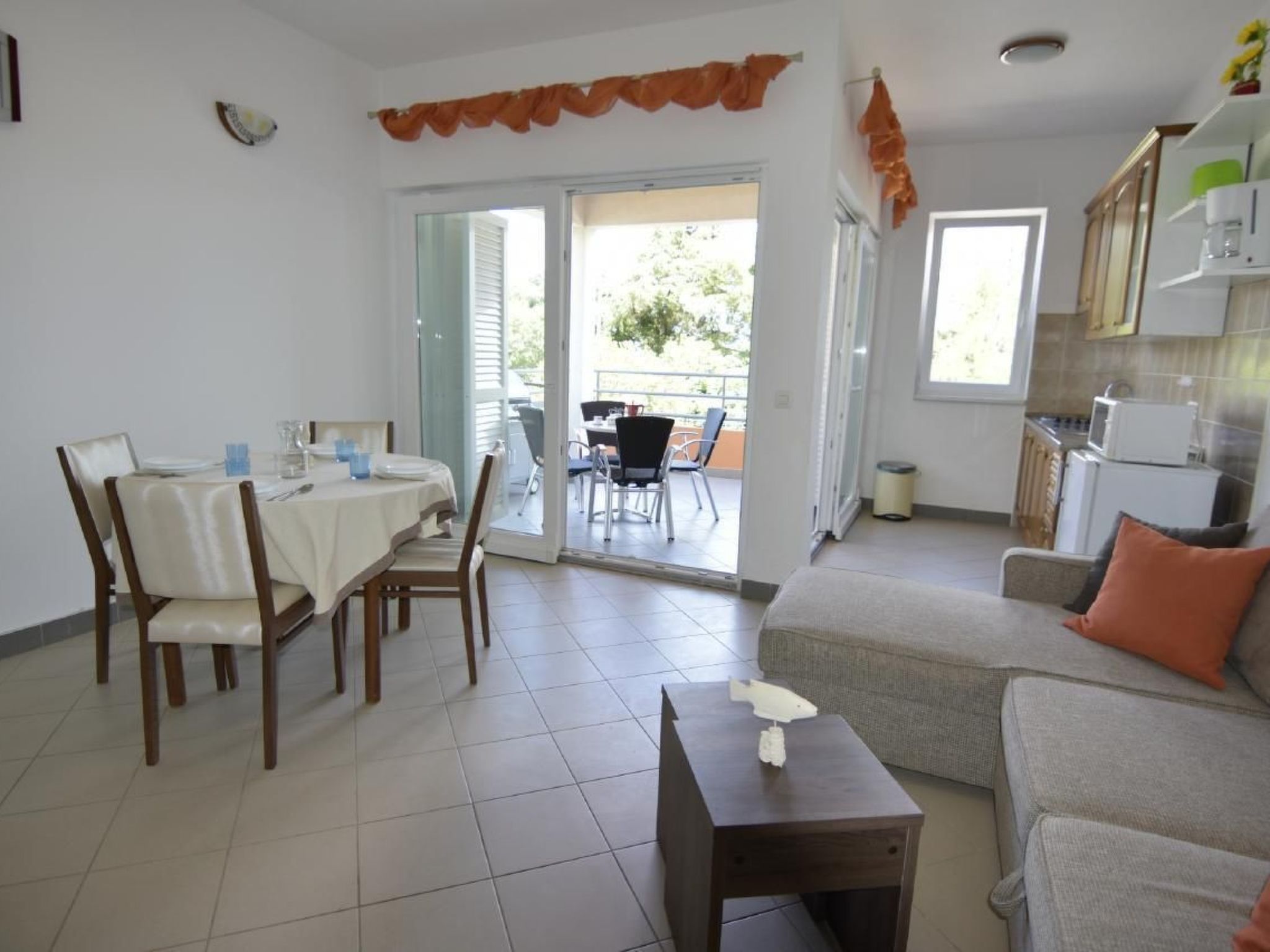 RAUL DAJLA-Image-tags.info