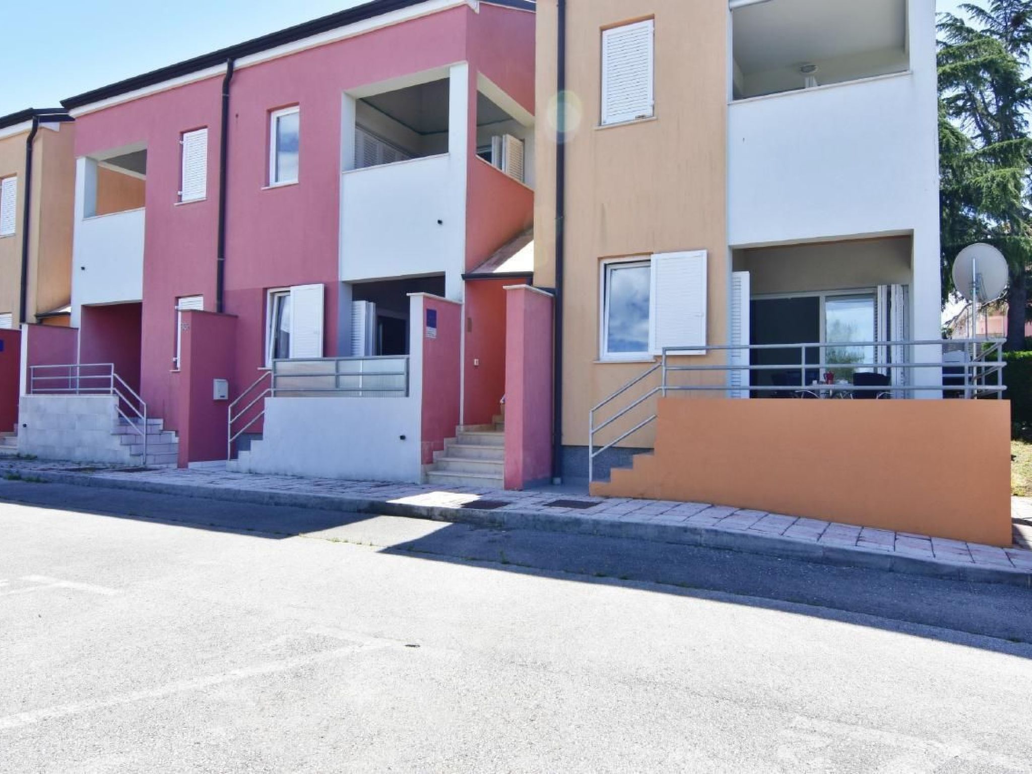 RAUL DAJLA-Image-tags.info