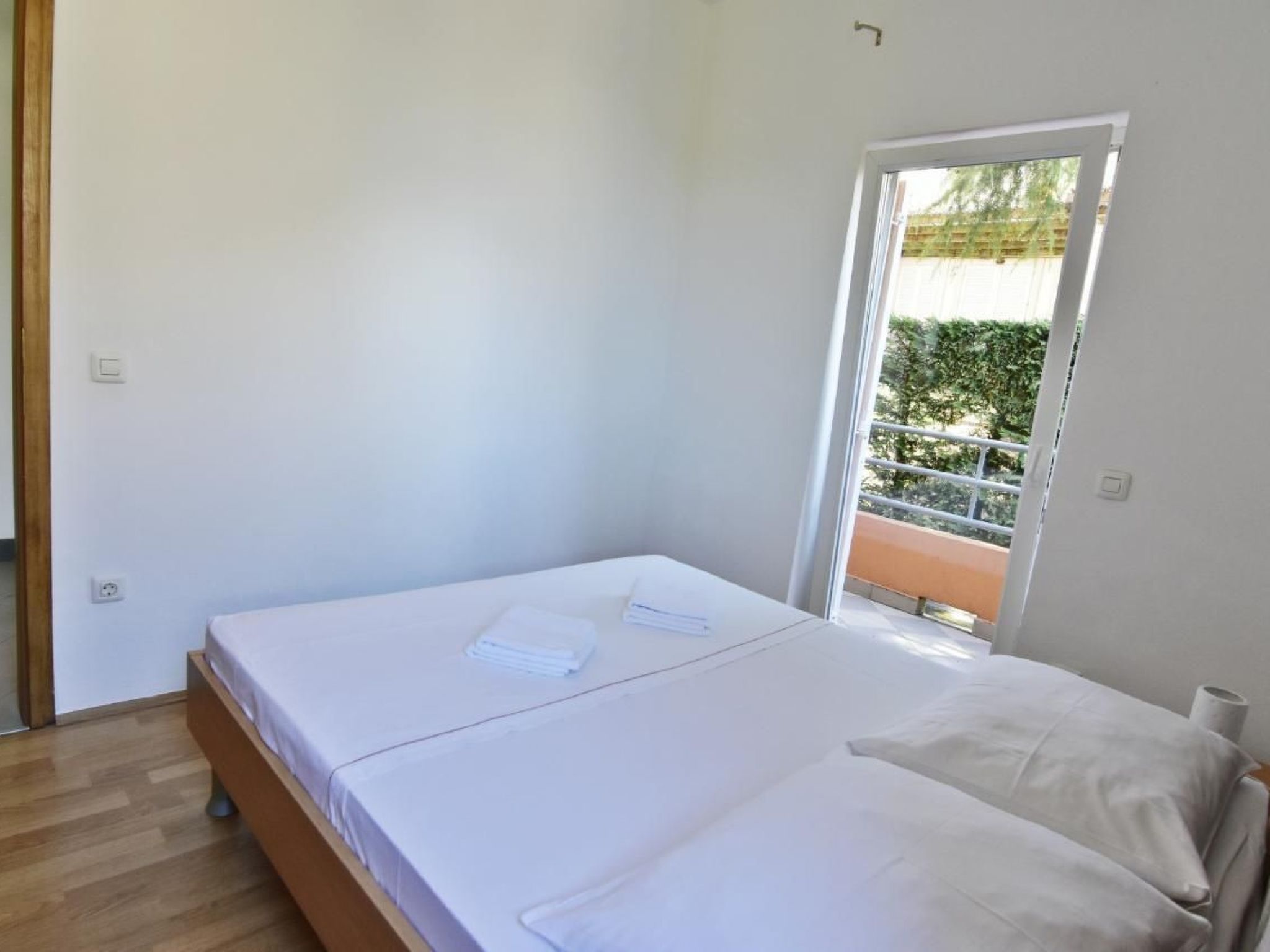 RAUL DAJLA-Image-tags.info