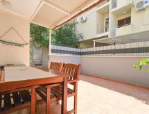 Wohnung "Domili" mit eigener Terrasse