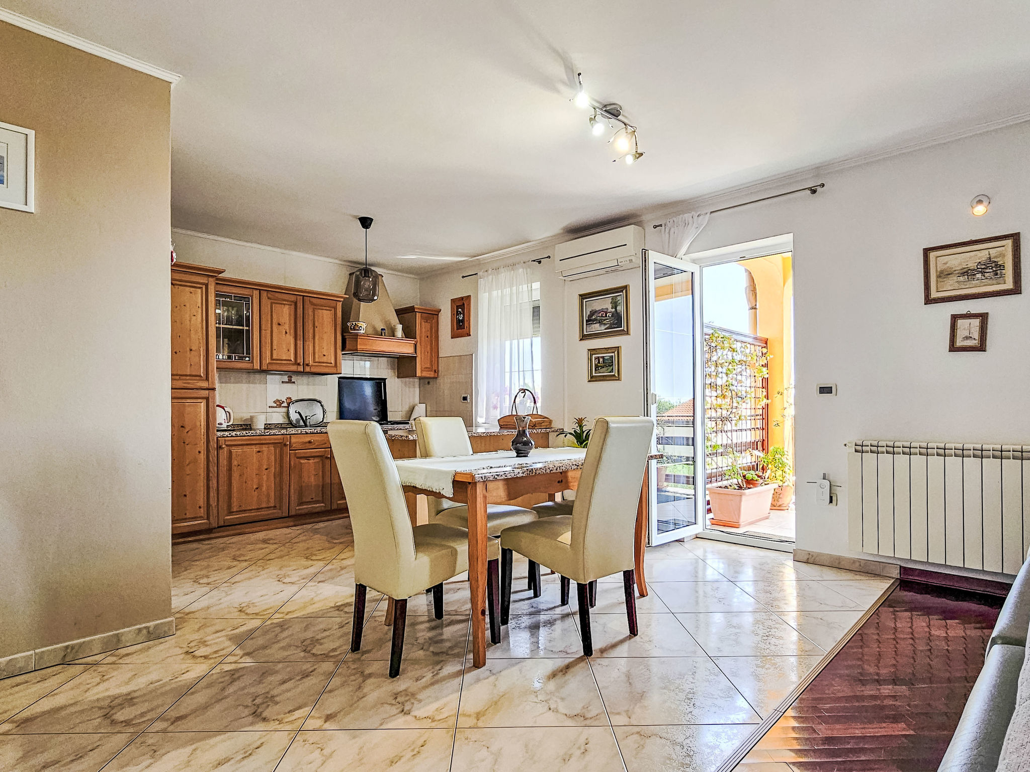 Villa "Chiara" mit privatem Pool - Inside