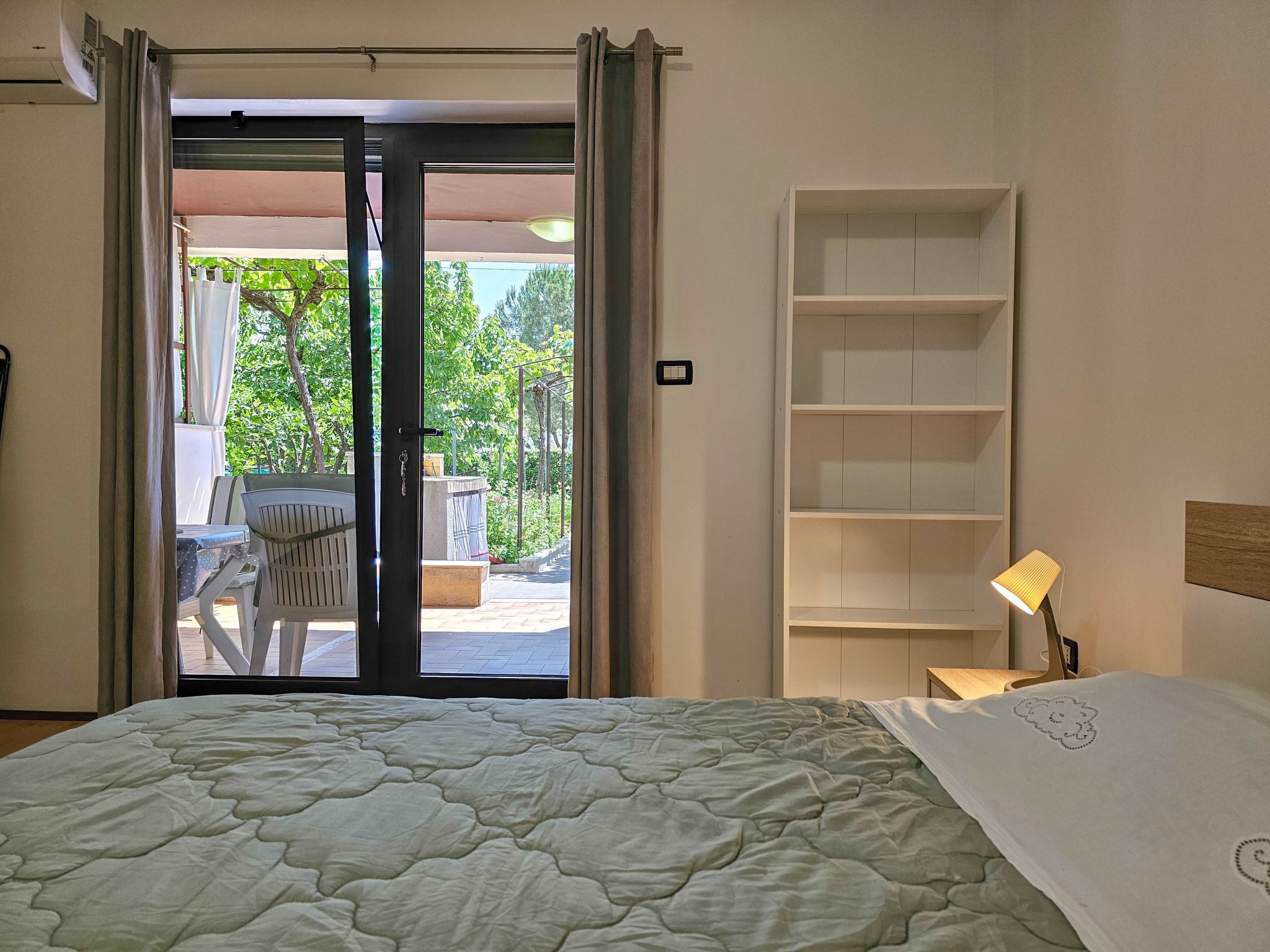 Für 3 Personen ca. 30 m&sup2; in Novigrad, Adriaküste Kroatien (Westküste von I-Binnen