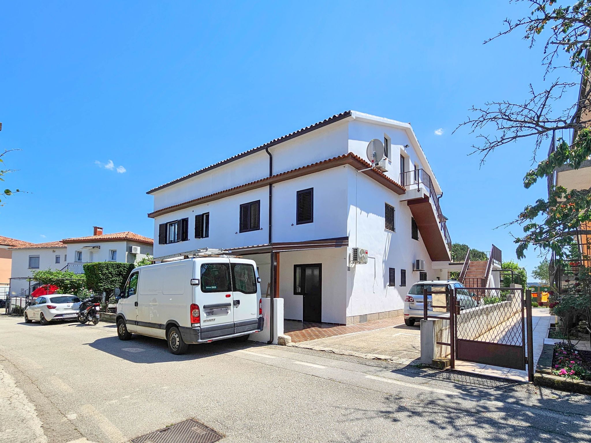 Für 3 Personen ca. 30 m&sup2; in Novigrad, Adriaküste Kroatien (Westküste von I-Binnen