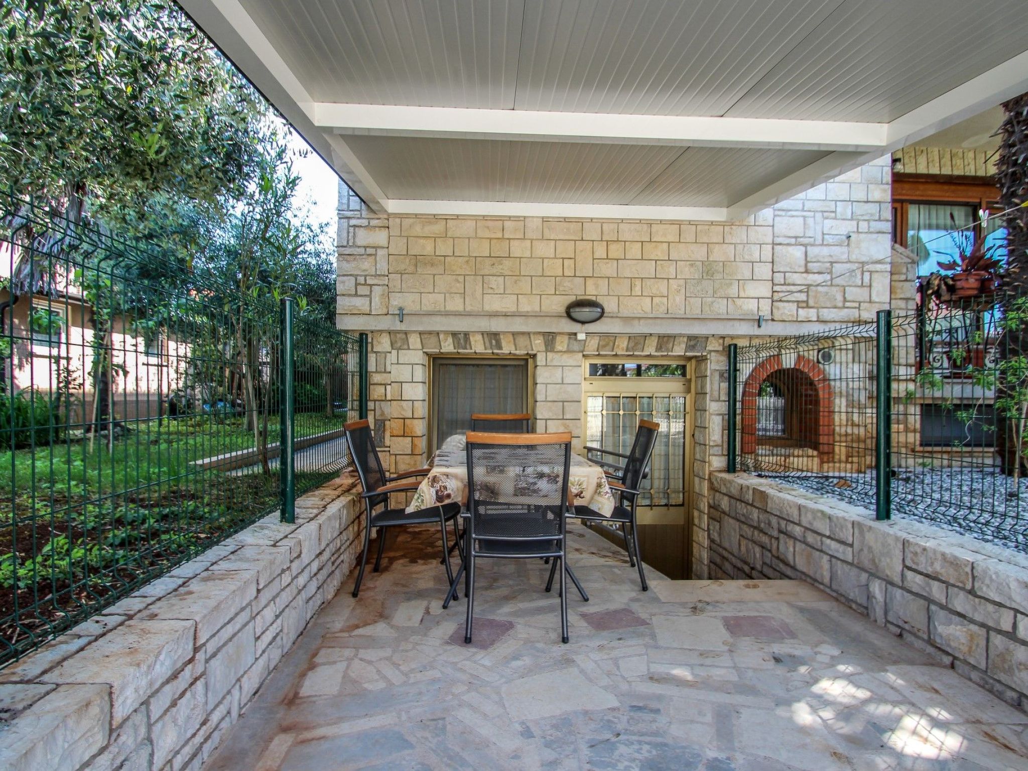 Charmante Ferienwohnung Rafi - Outside