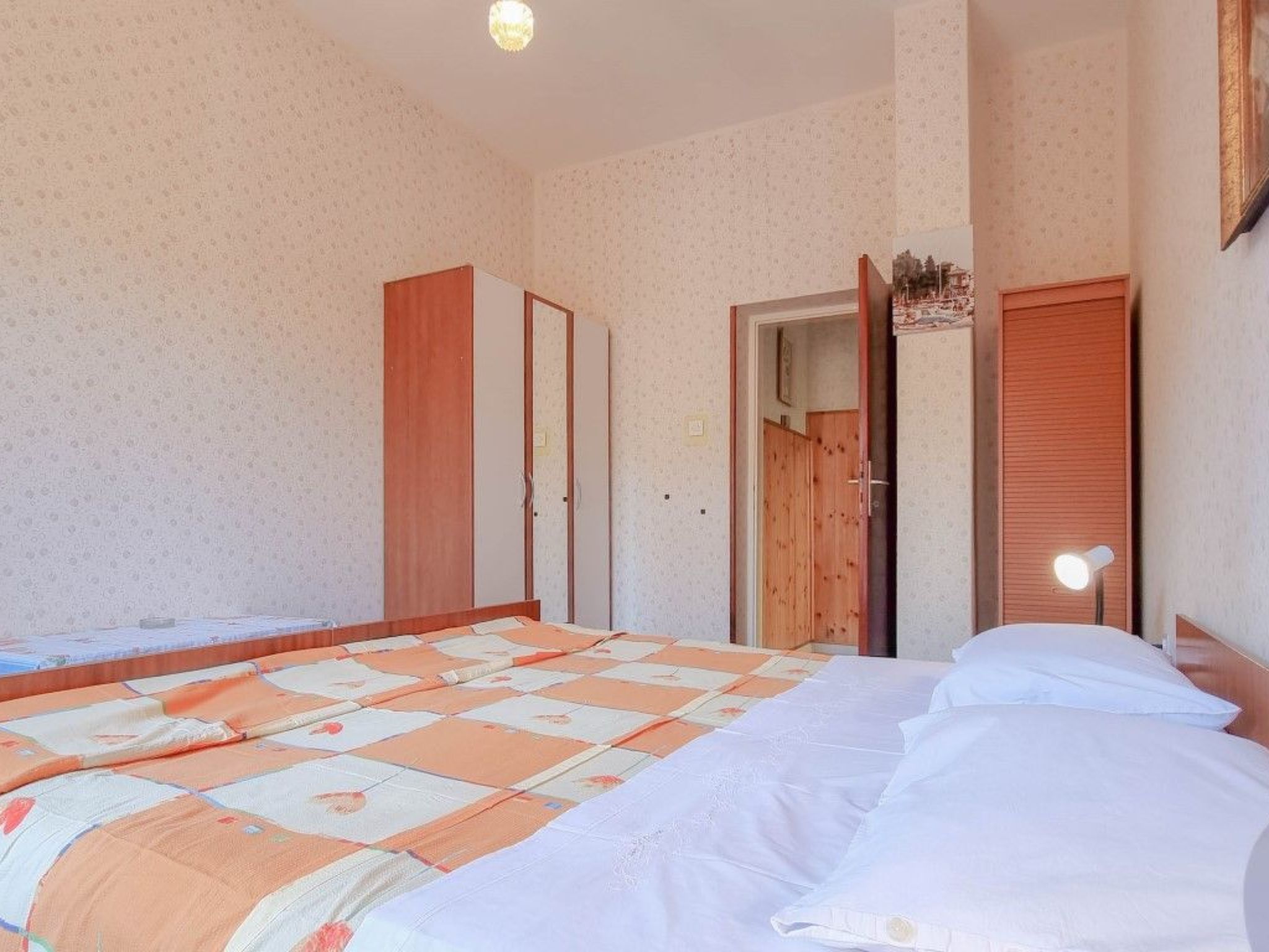 Für 5 Personen ca. 70 m&sup2; in Novigrad, Adriaküste Kroatien (Westküste von I - Inside