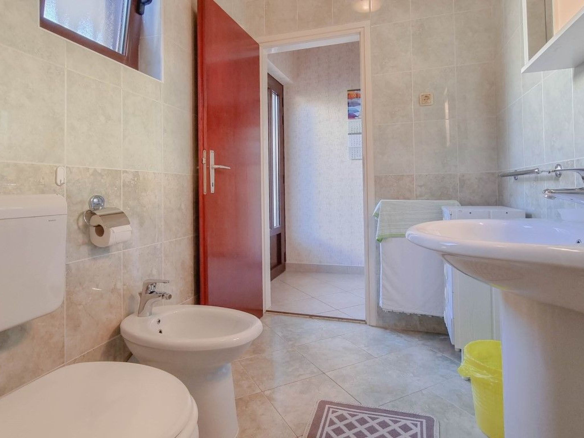 Für 5 Personen ca. 70 m&sup2; in Novigrad, Adriaküste Kroatien (Westküste von I - Inside