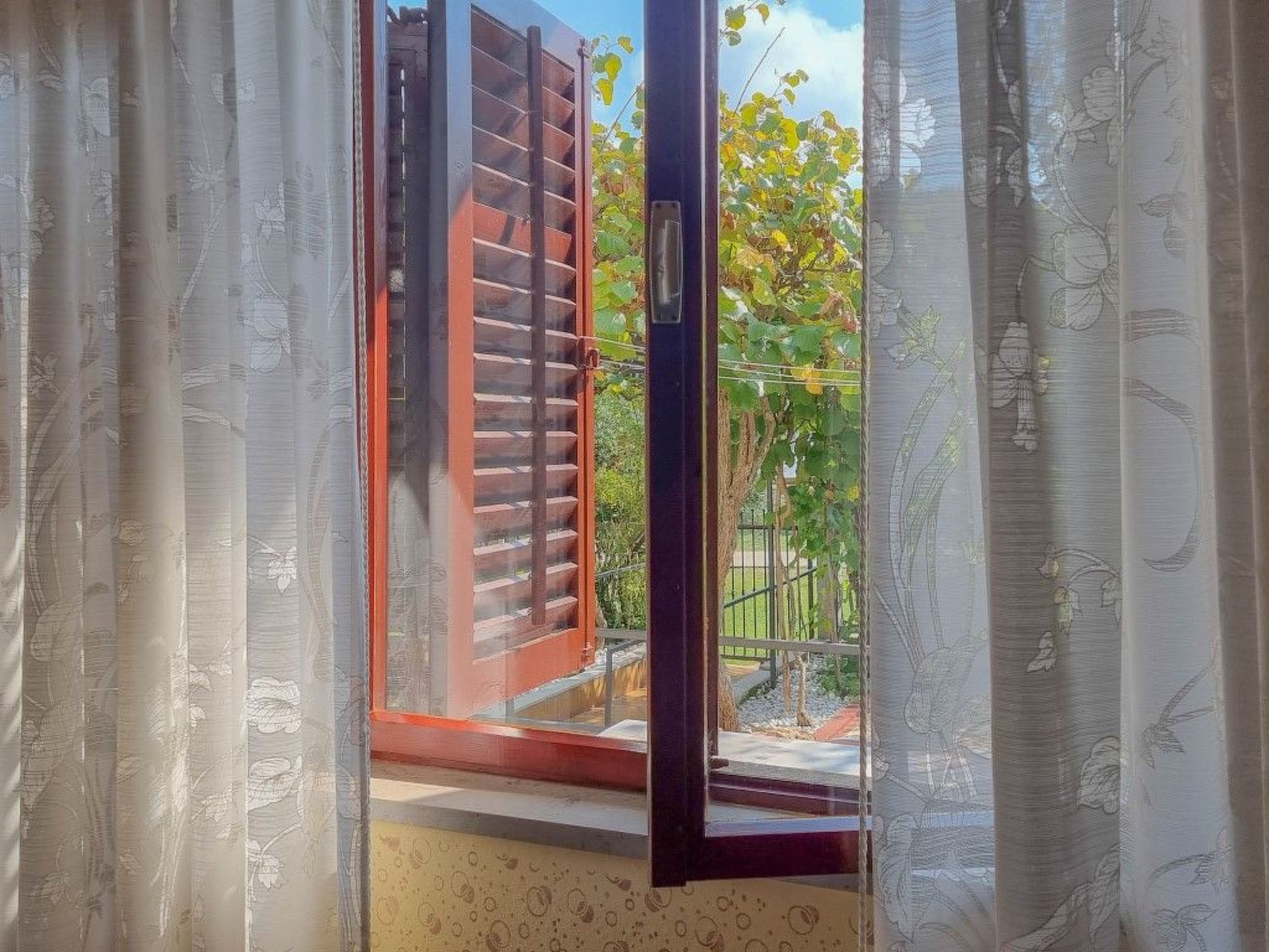 Für 5 Personen ca. 70 m&sup2; in Novigrad, Adriaküste Kroatien (Westküste von I - Dedans