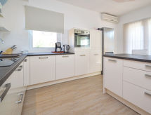 Ruime vakantiewoning met privézwembad nabij Novigrad, 2,5 km van zee - thumbnail 6