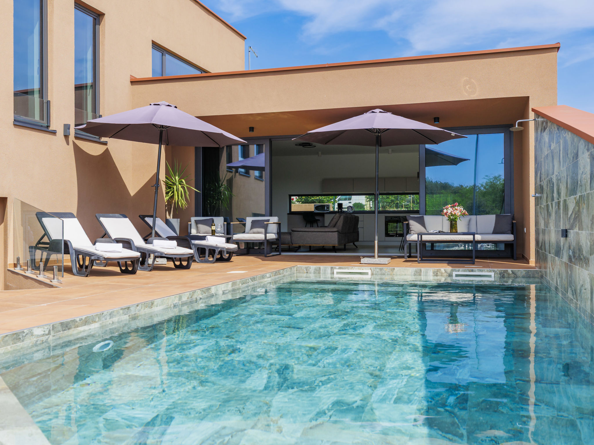Villa Ana