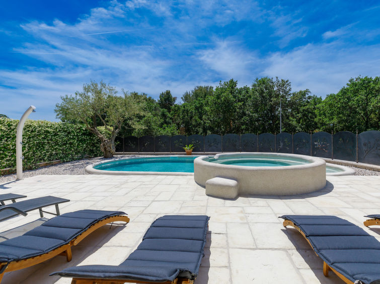 Villa Amaii Accommodation in Novigrad