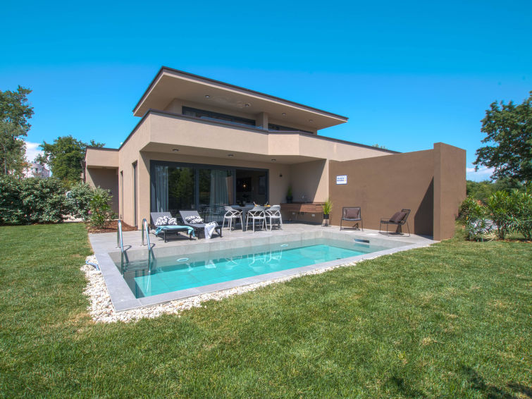 Search and Stay destination Karigador, Istarska županija - Croatia from AU$ 230. Villa Querchus