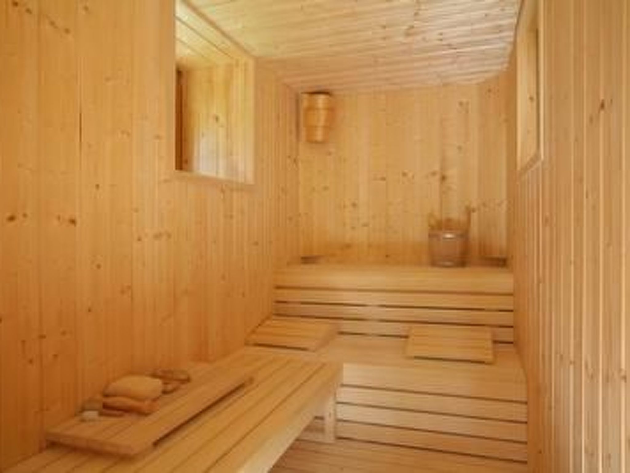 In Karigador mit Terrasse, Whirlpool und Garten-Dedans