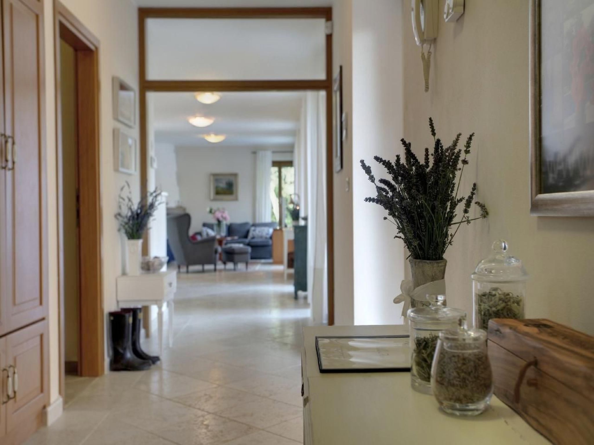 Photo of in Karigador mit Terrasse, Whirlpool und Garten