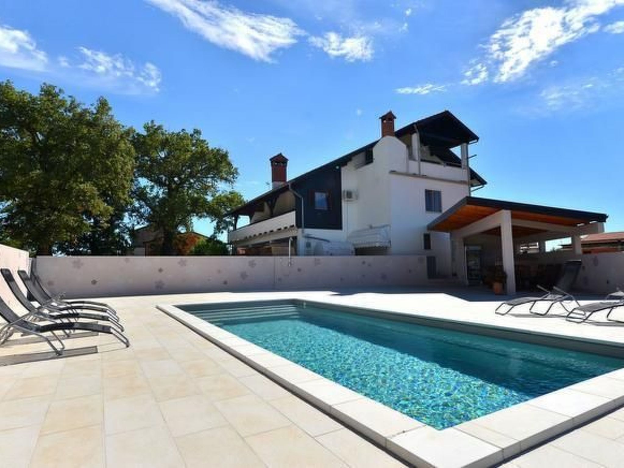 Wohnung 'Villa Paolija2' mit Pool