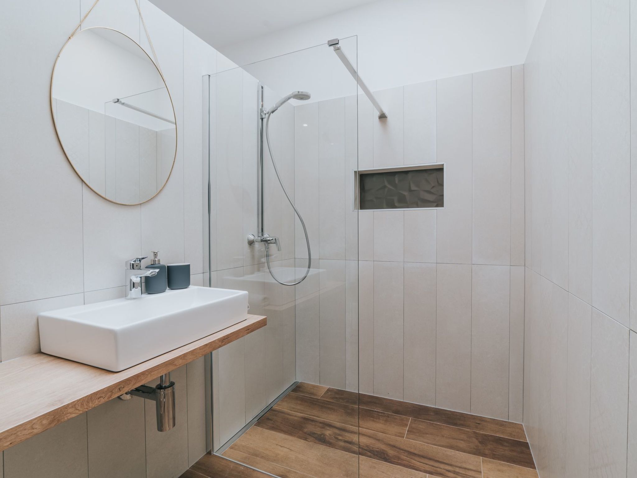 Haus in Novigrad mit privatem Pool-Binnen