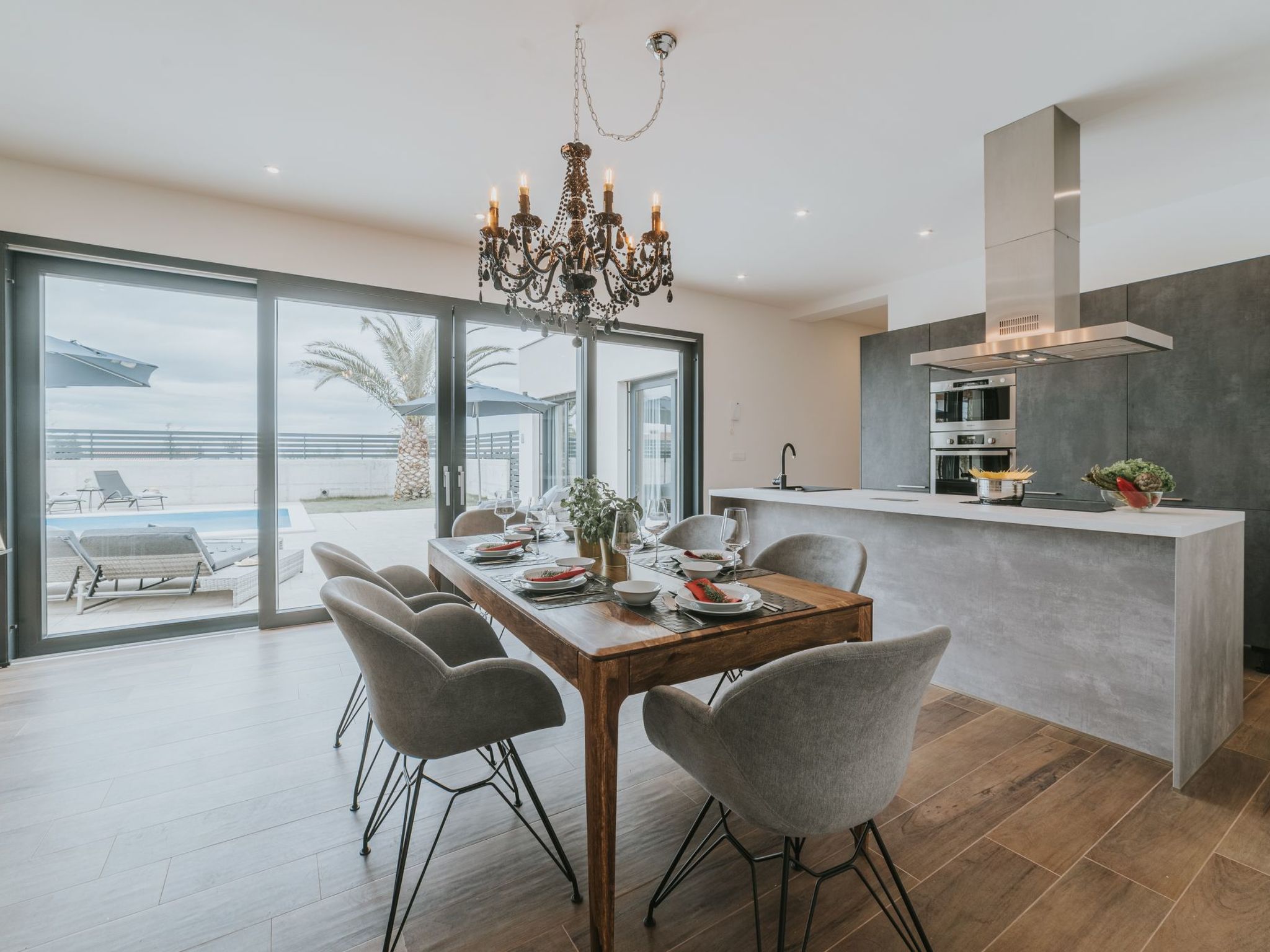 Haus in Novigrad mit privatem Pool-Binnen