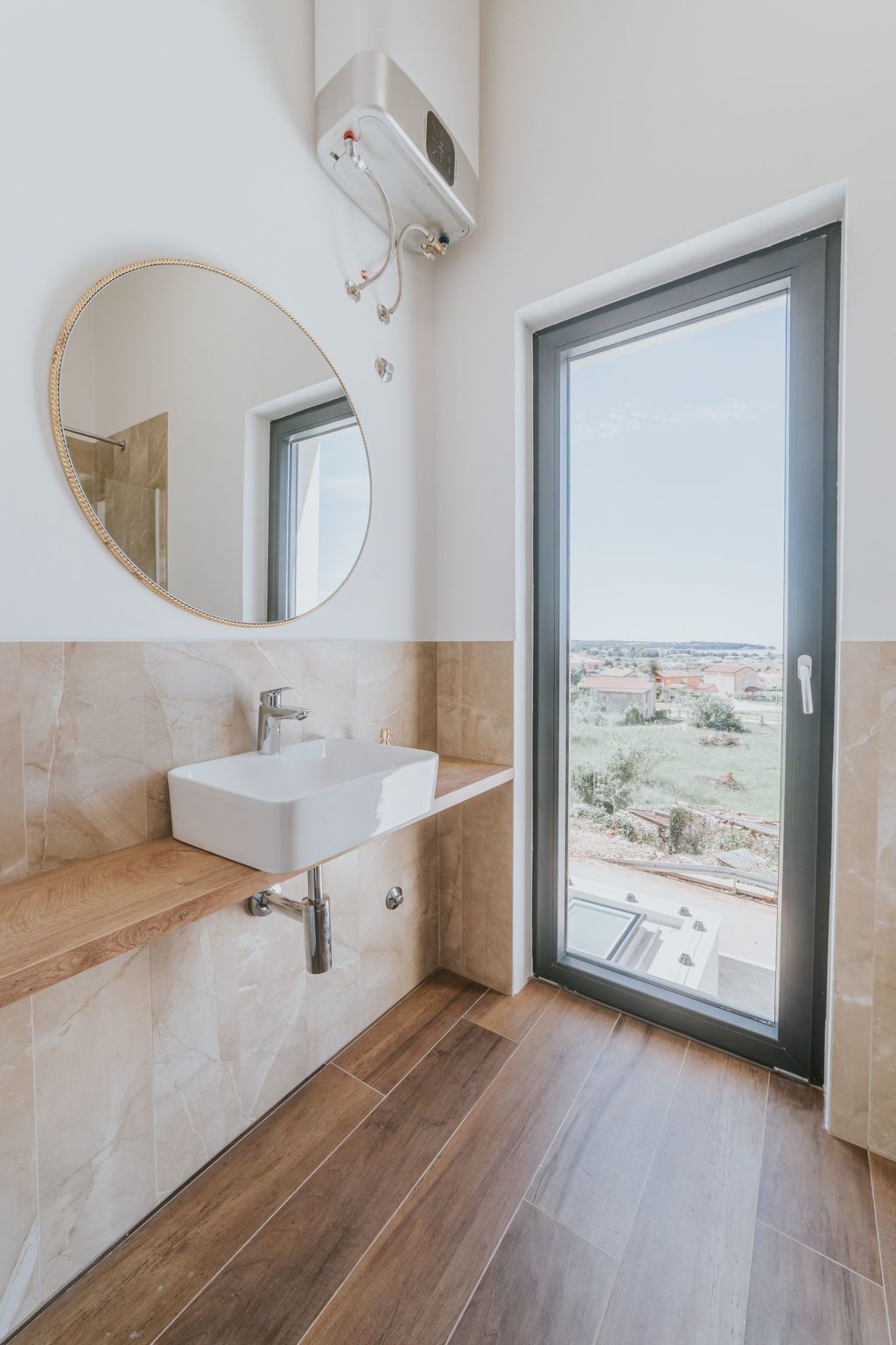 Haus in Novigrad mit privatem Pool-Binnen