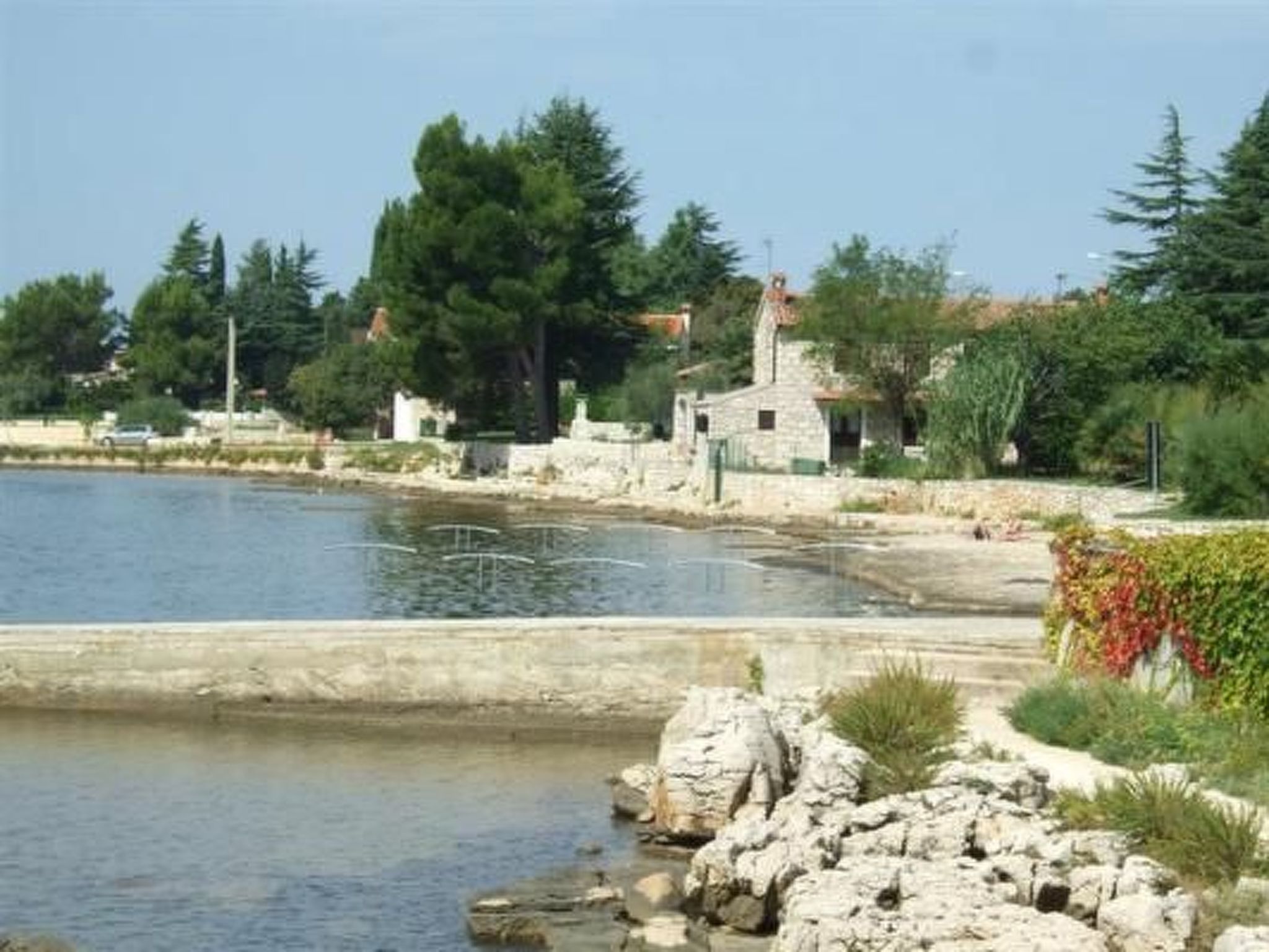 Designvilla mit Dachterrasse und Panoramablick-Drinnen