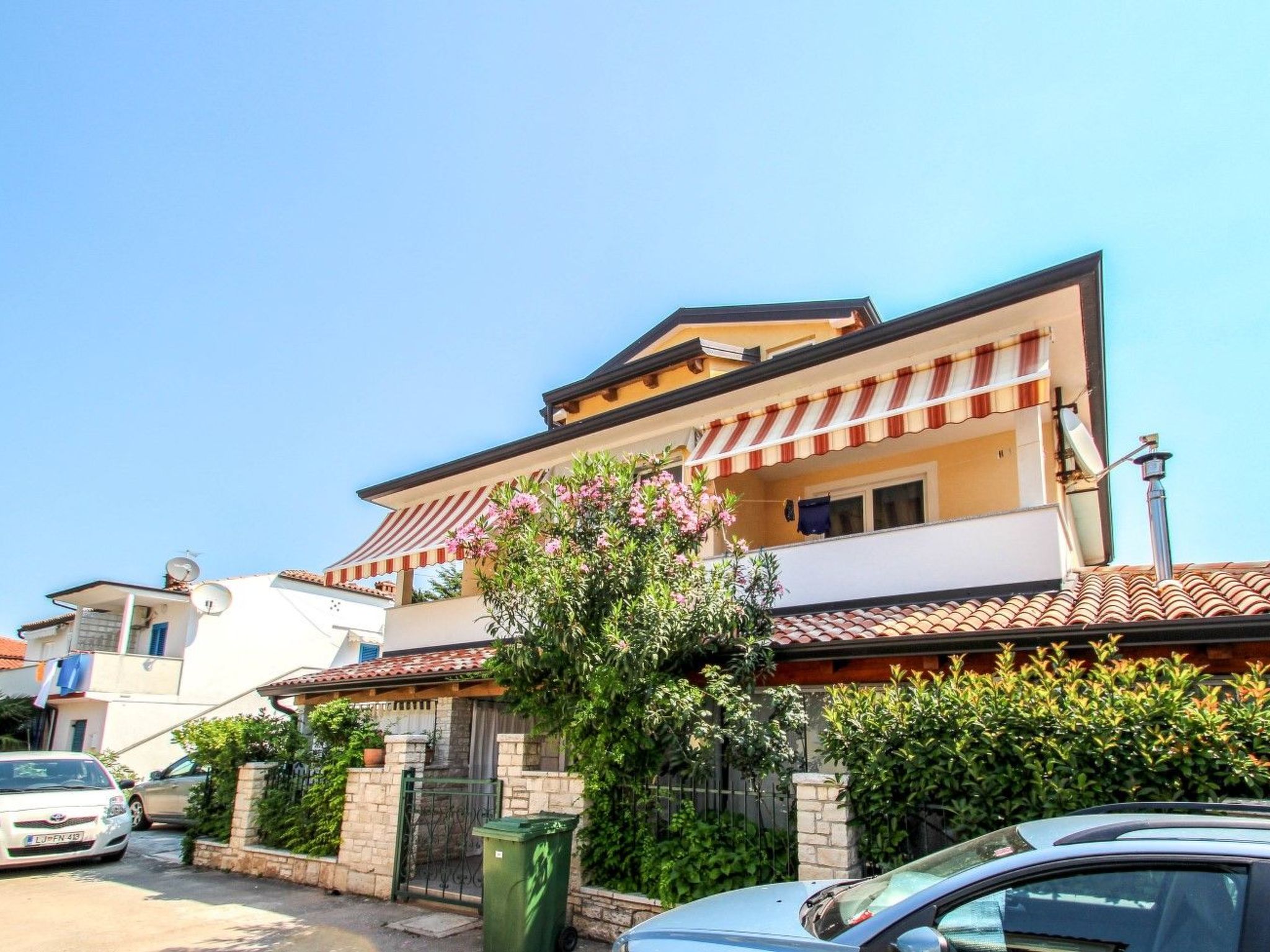 Photo of Wohnung "Viviana" direkt am Strand