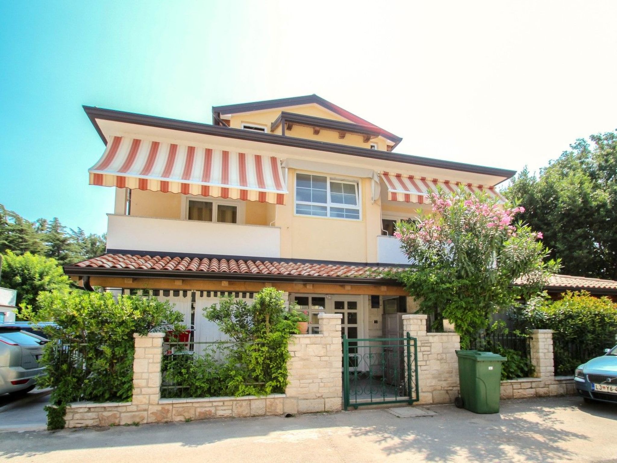 Photo of Wohnung "Viviana" direkt am Strand