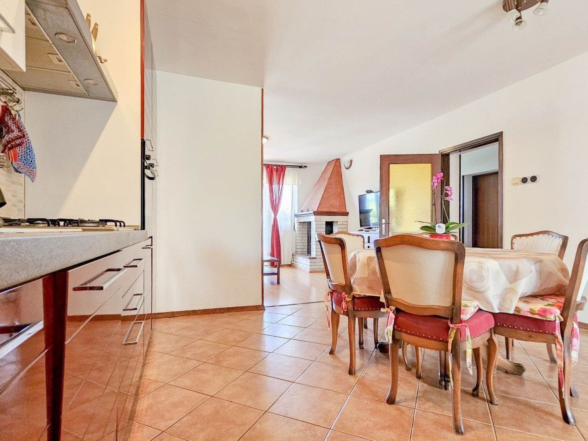 Wohnung für bis zu 6 Personen mit Schwimmbad-Binnen