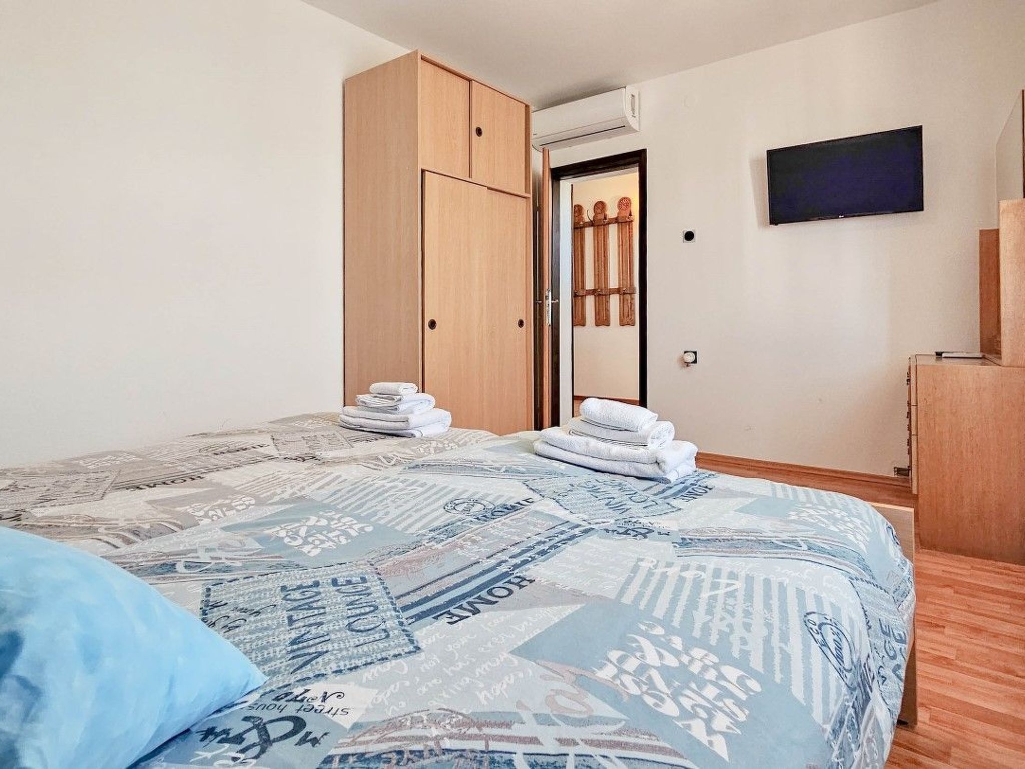 Photo of Wohnung für bis zu 6 Personen mit Schwimmbad