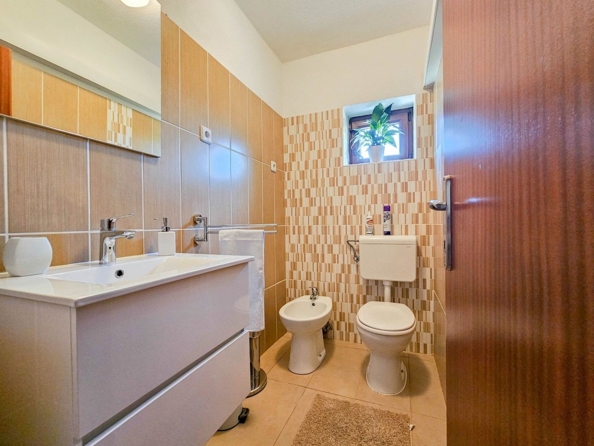 Wohnung für bis zu 6 Personen mit Schwimmbad-Binnen