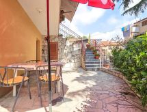 Wohnung in der Altstadt mit Terrasse und Parkplatz