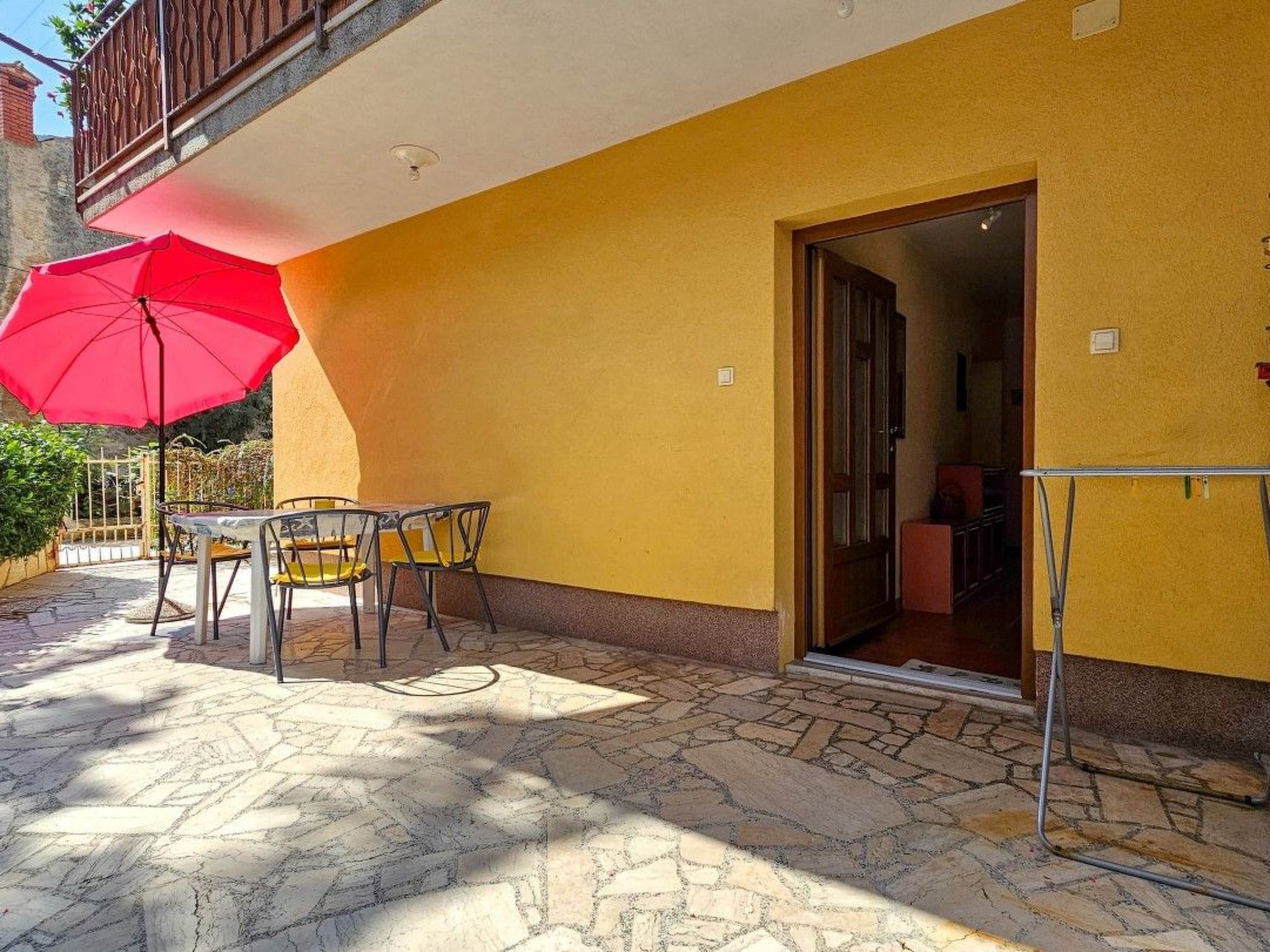 Photo of Wohnung in der Altstadt mit Terrasse und Parkplatz