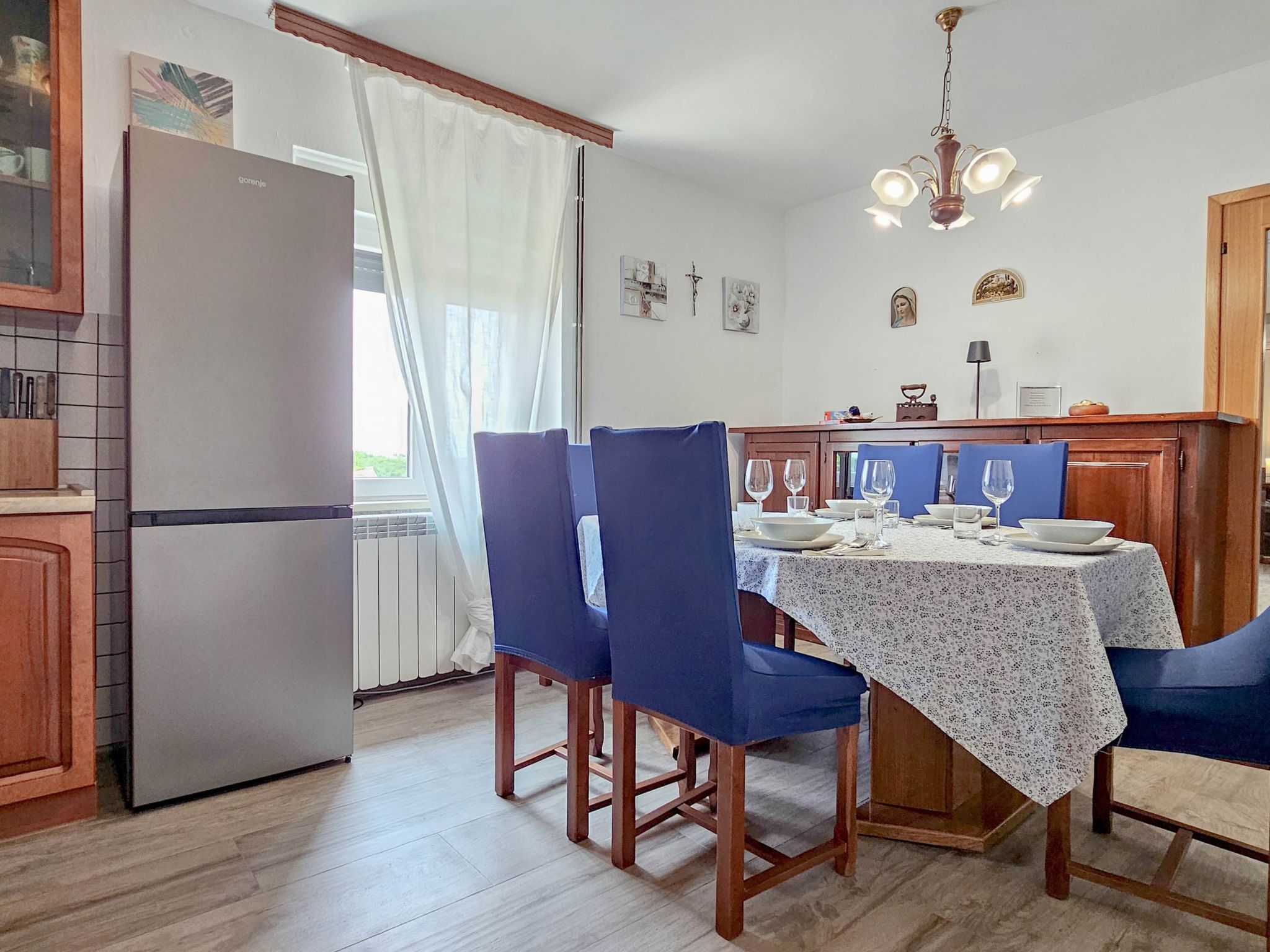 "Ines A5" mit Balkon-Dedans