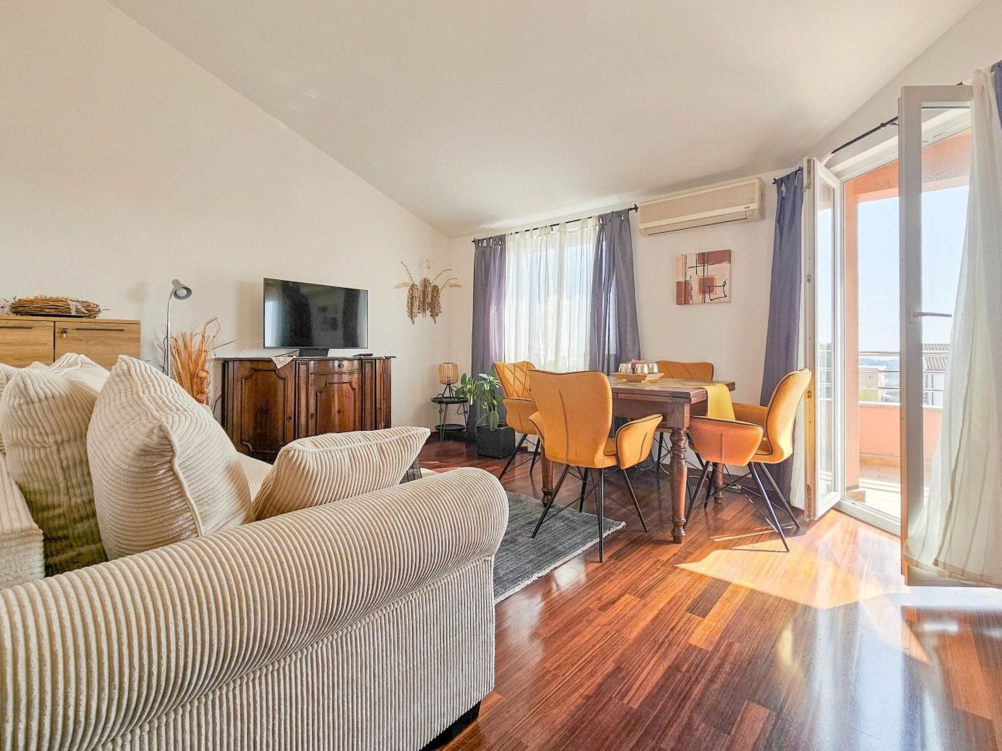 Für 4 Personen ca. 50 m&sup2; in Stancija Vinjeri Novigrad, Adriaküste Kroatien