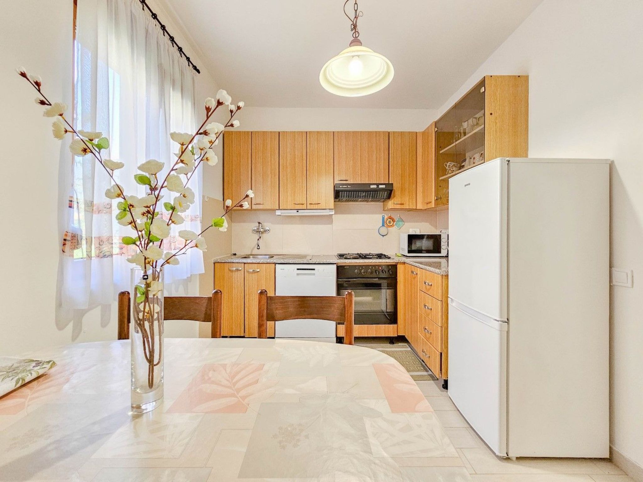 Wohnung 80m vom Meer mit Terrasse