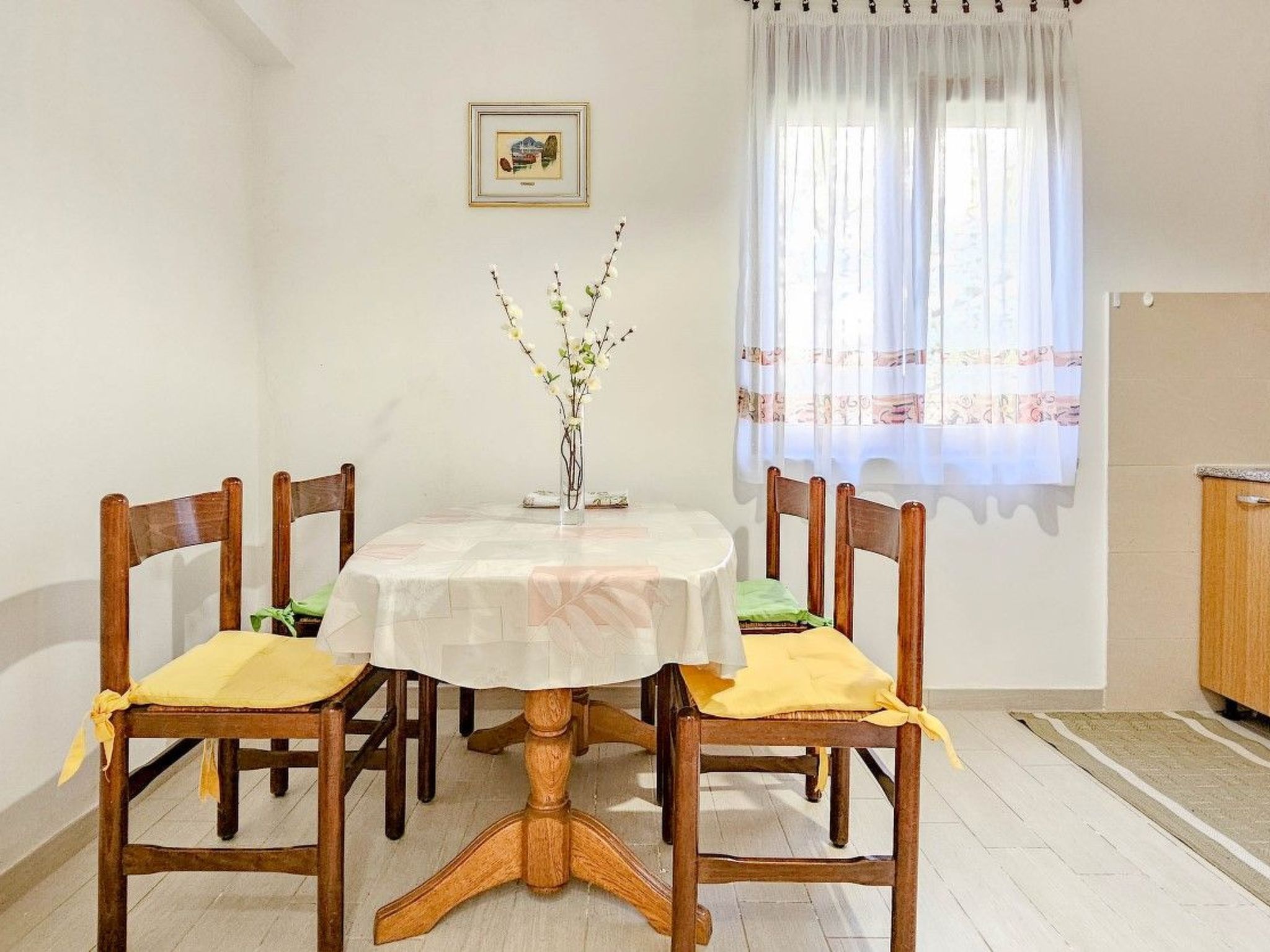 Wohnung 80m vom Meer mit Terrasse-Drinnen