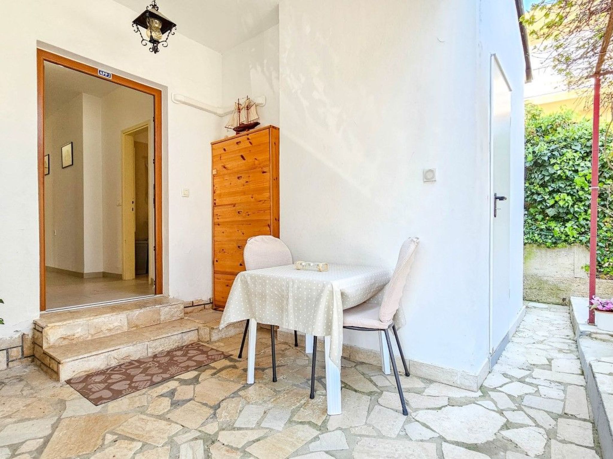 Wohnung 80m vom Meer mit Terrasse-Drinnen