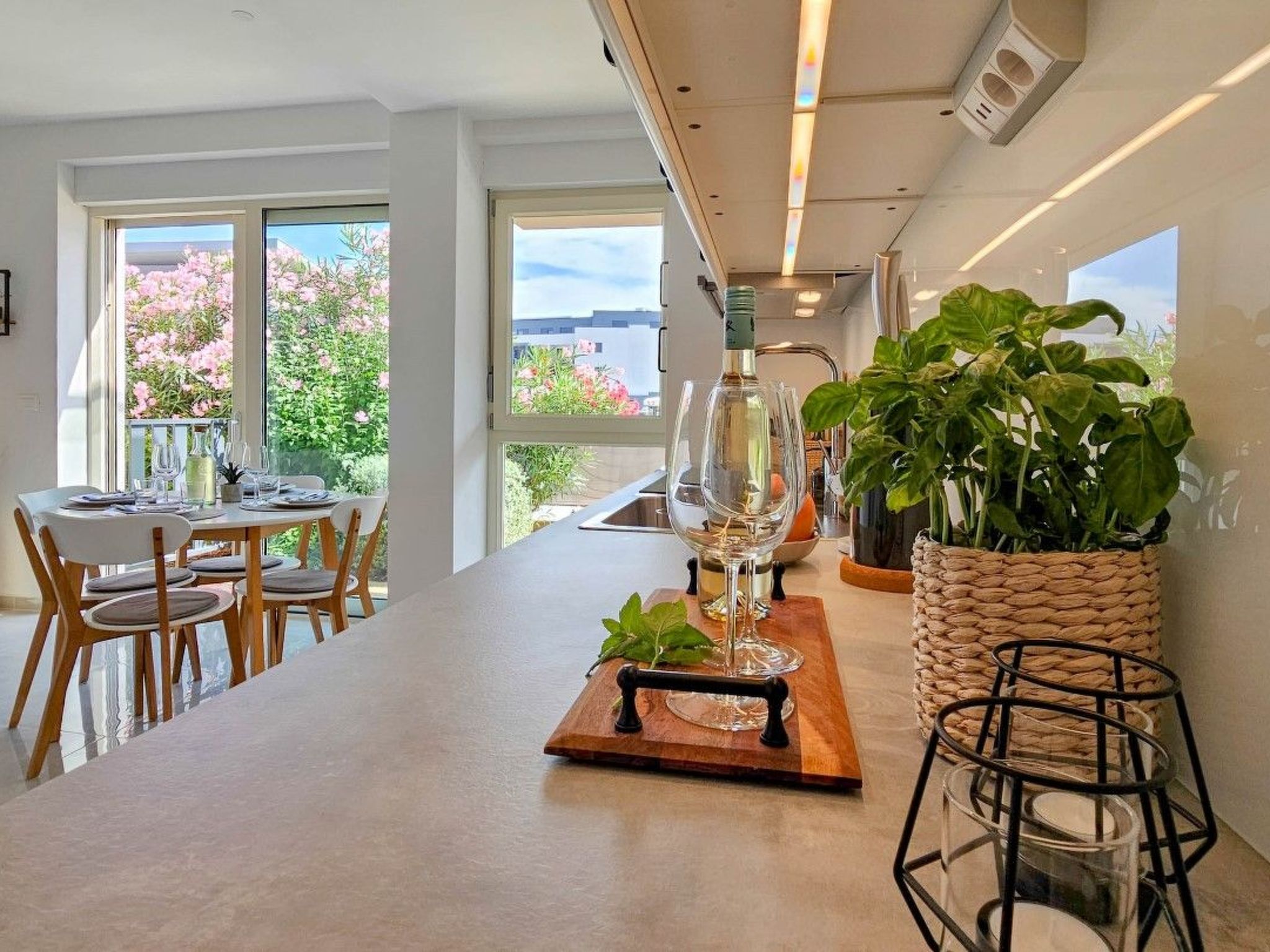 Photo of "Grüne Oase" mit Terrasse