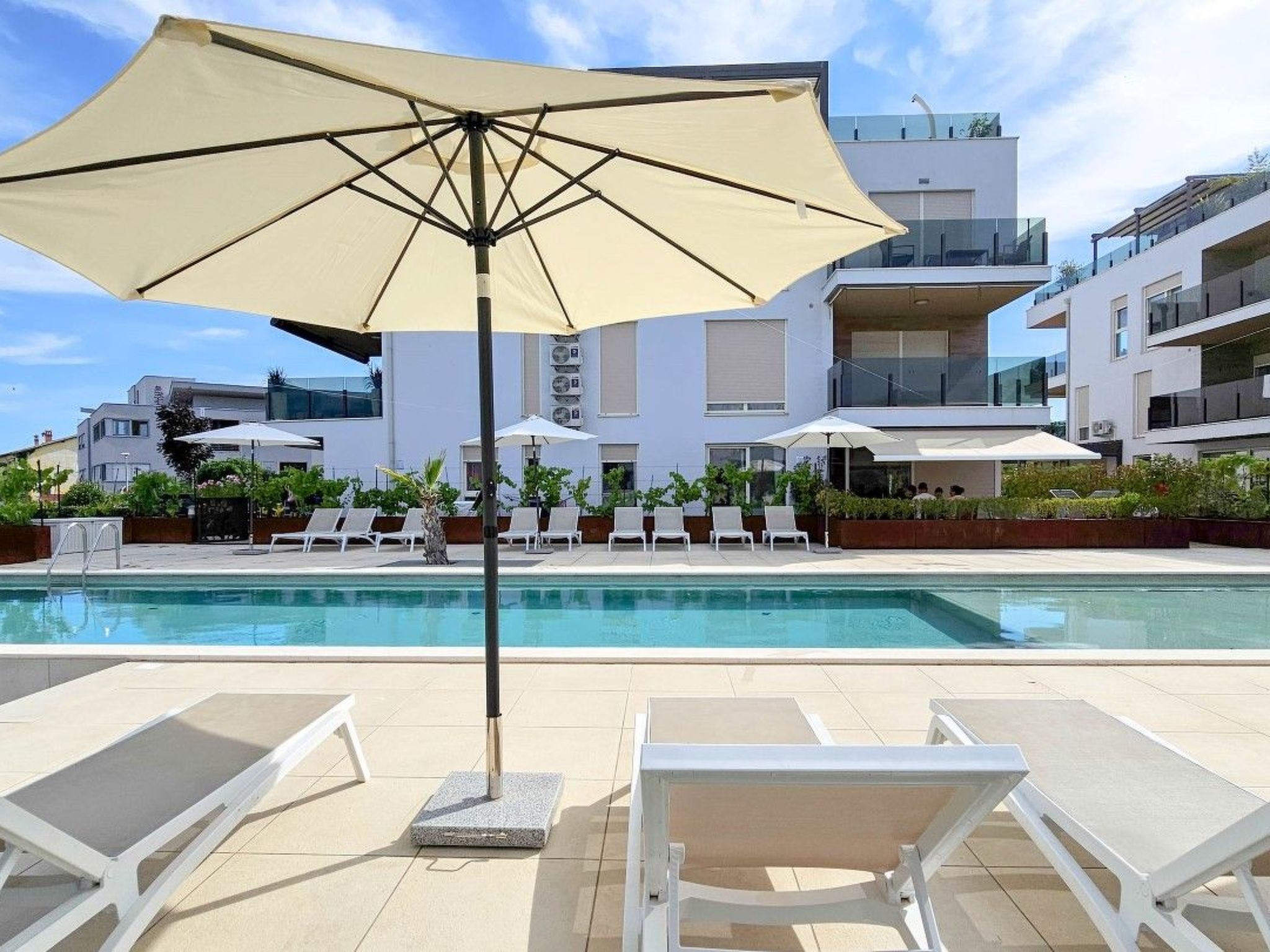 Photo of "Grüne Oase" mit Terrasse