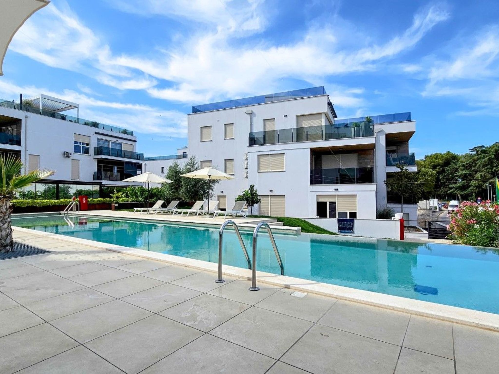 Photo of "Grüne Oase" mit Terrasse