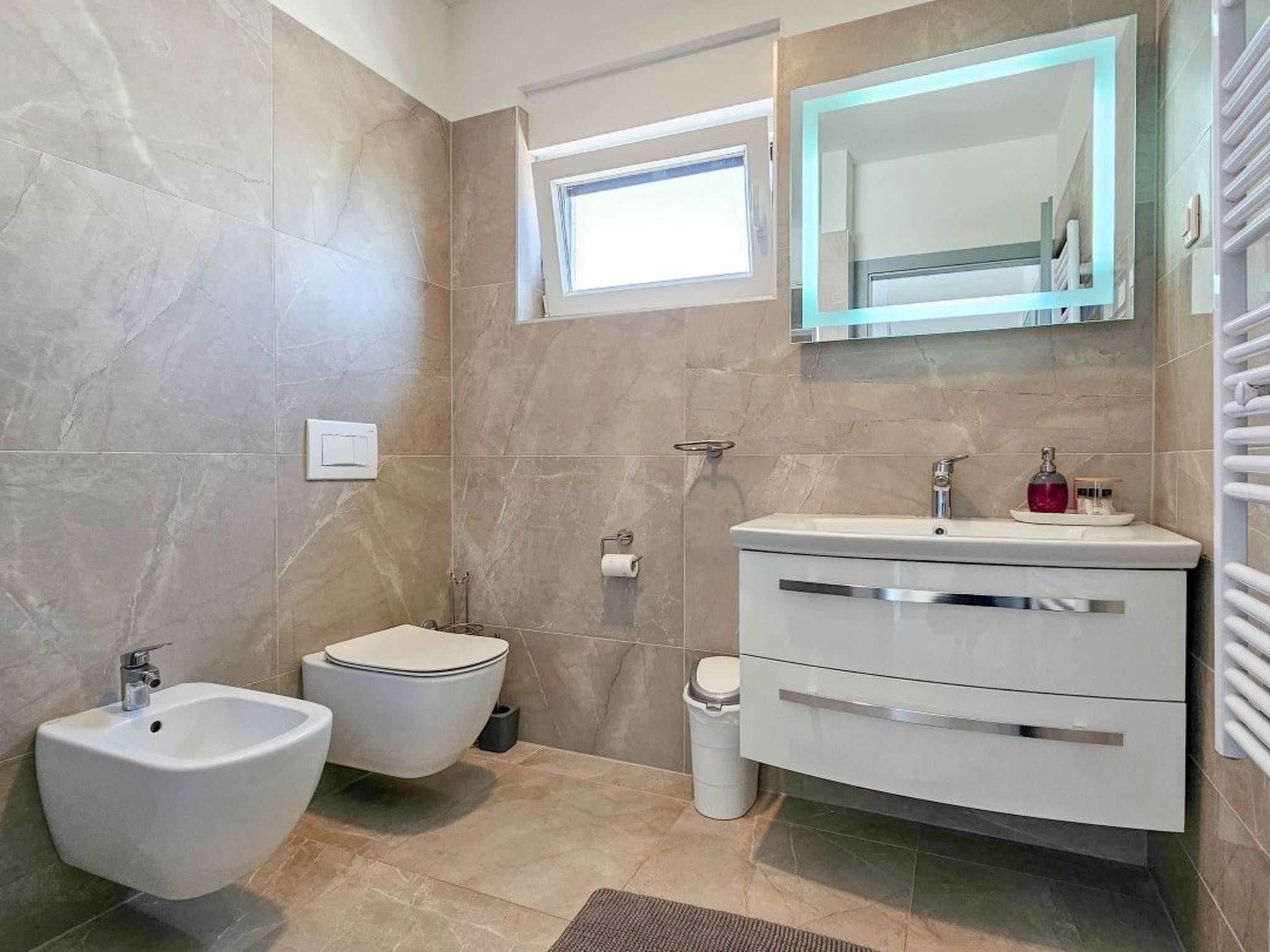 Photo of für 4-6 Personen