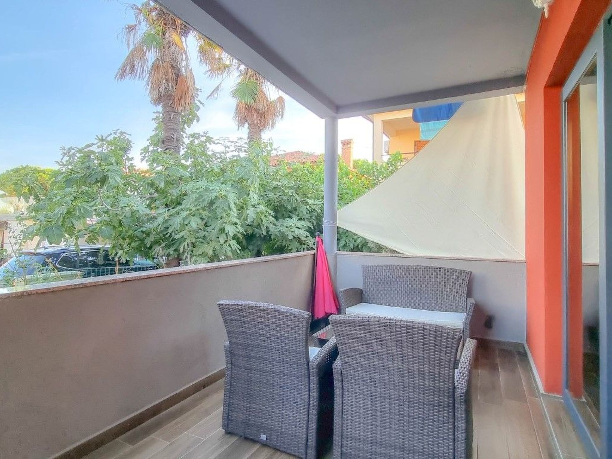 Photo of "Enio" direkt am Strand