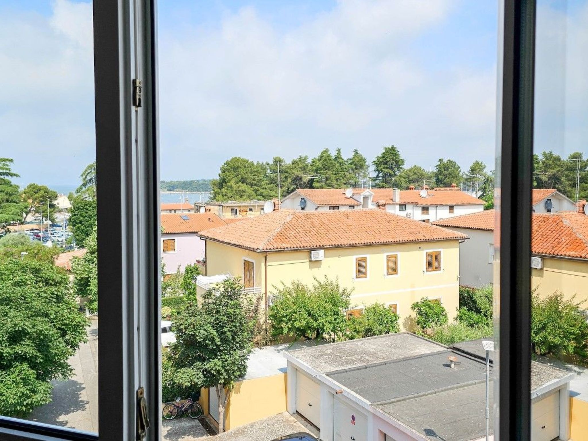 Wohnung im Zentrum mit einem Balkon-Image-tags.info