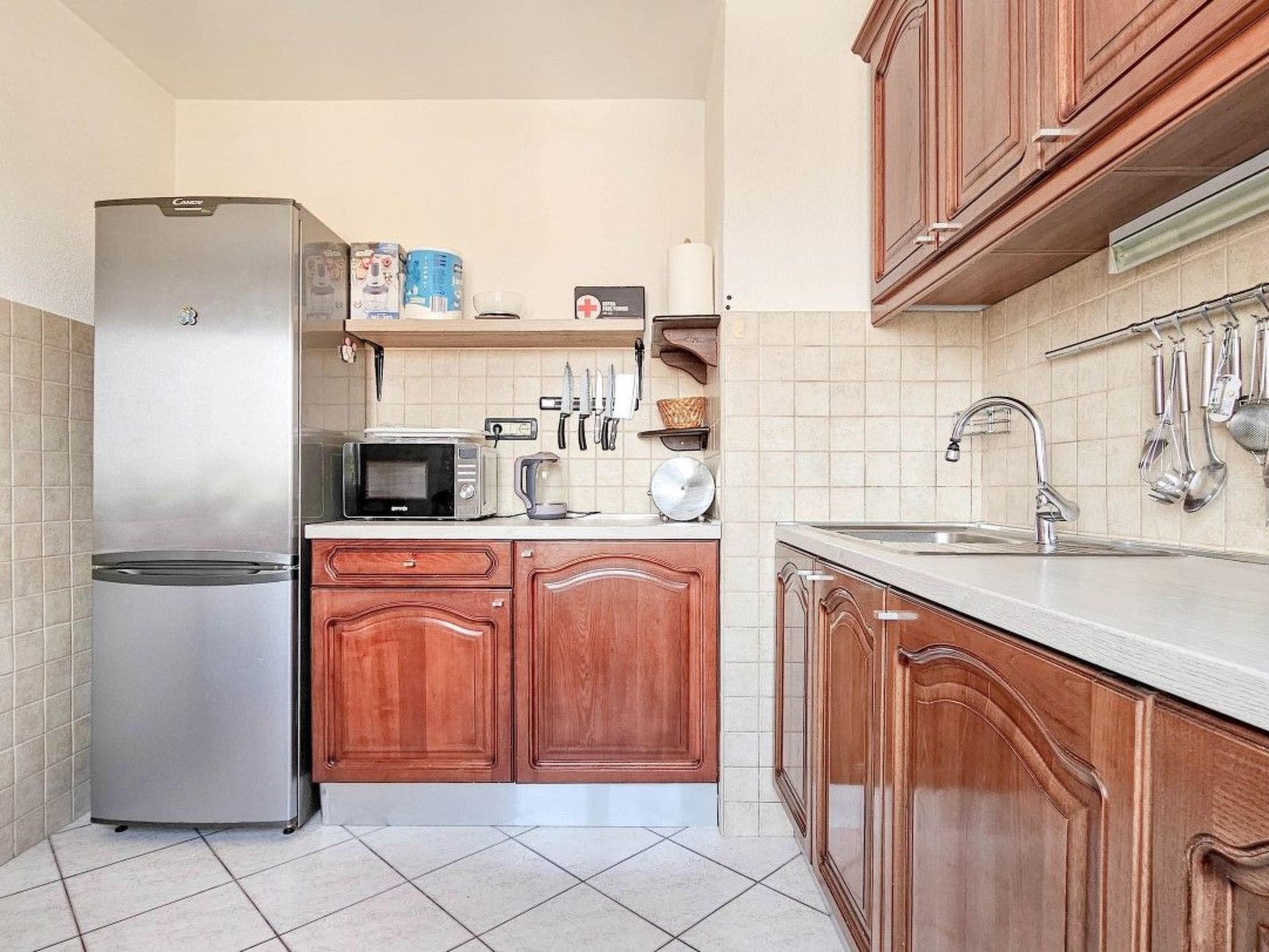 Wohnung im Zentrum mit einem Balkon-Drinnen