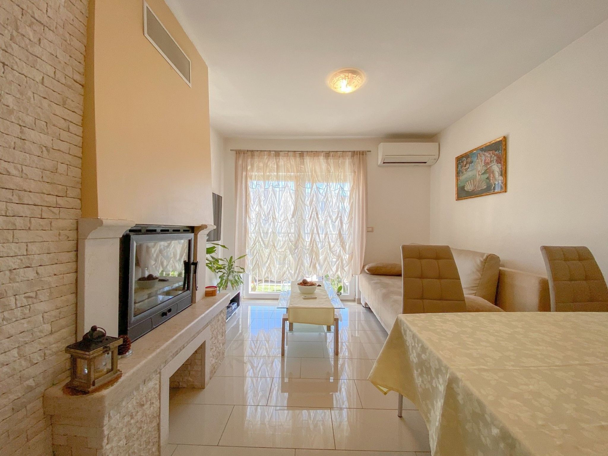 Für 6 Personen ca. 55 m&sup2; in Novigrad, Adriaküste Kroatien (Westküste von I-Binnen